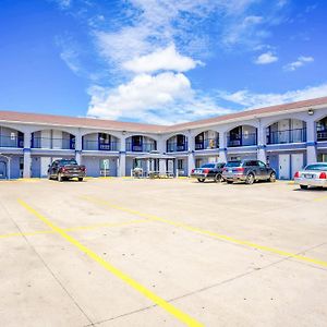 High Five Inn By Oyo Killeen